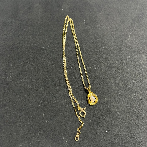 Stone necklace - Picture 1 of 2